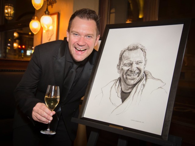 The Portraits In Theatercaféen