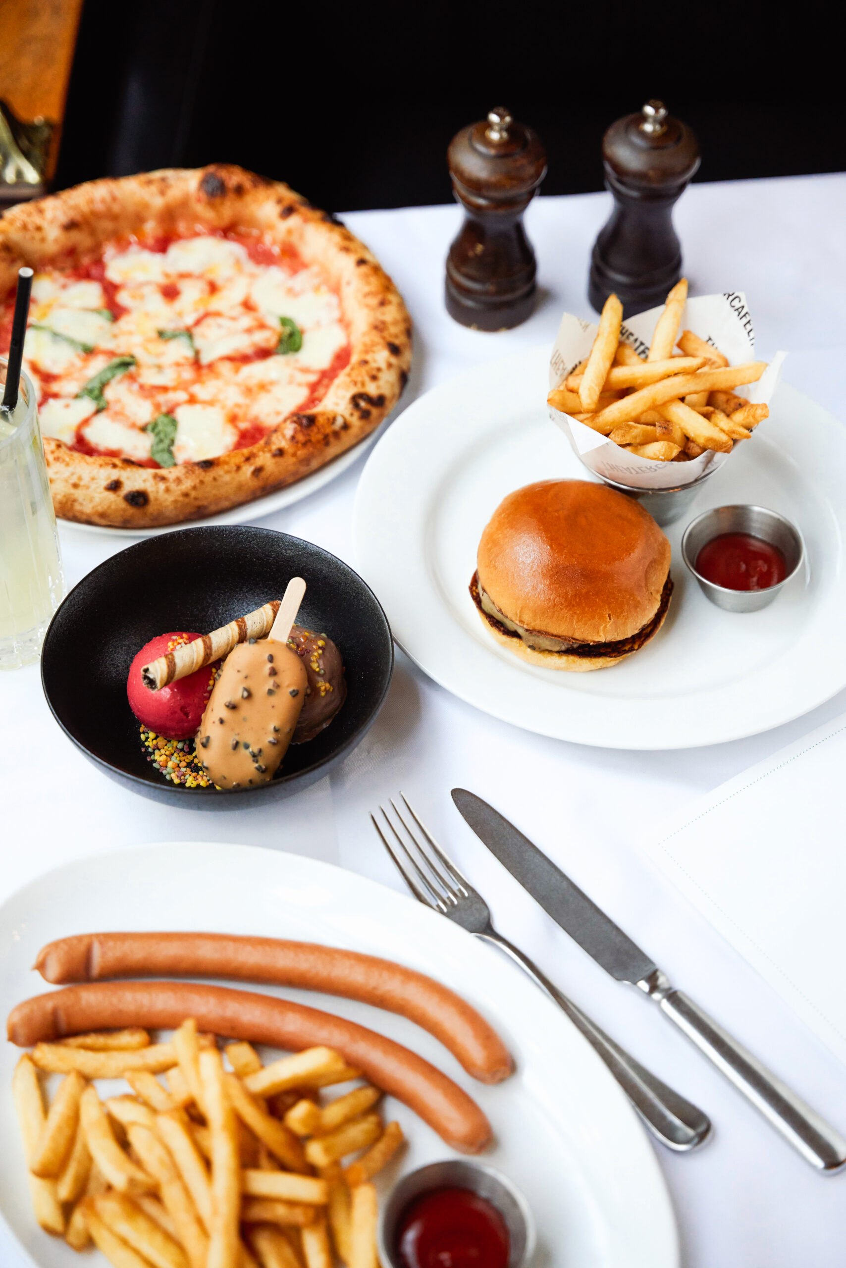 KIDS MENU
